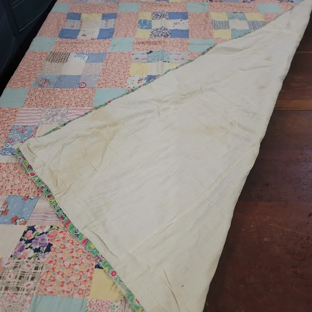 Vintage Handmade Quilt Full OR Twin Bedspread Blanket Farmhouse Cabin 51x72